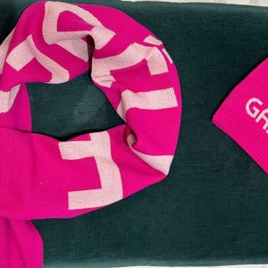 set cappello e sciarpa fuxia