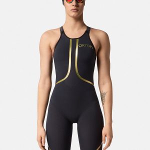 Venom Closed Dark Blue / Gold