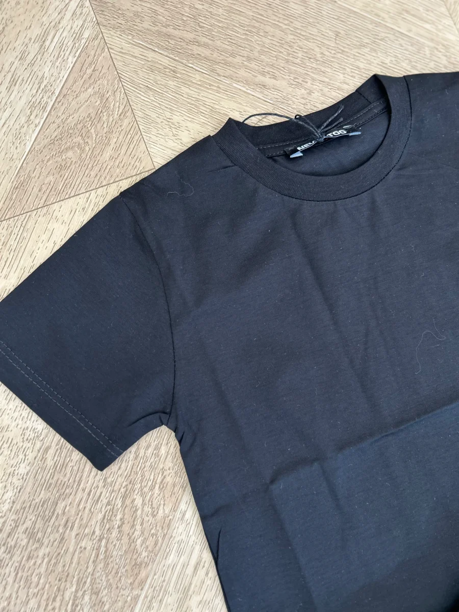 T shirt basic nera - immagine 3