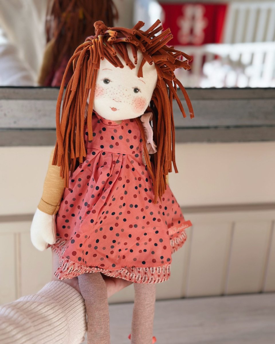 Bambola grande in stoffa Anèmone - immagine 4