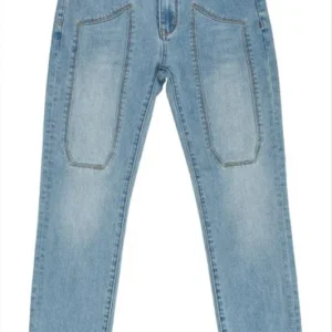 Jeans chiaro con toppe