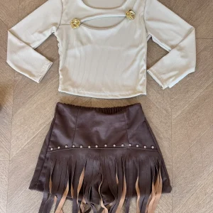 maglia con rose beige