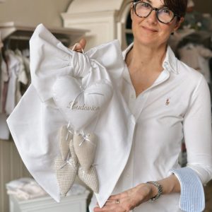 Fiocco di Lino Bianco e Cascata di Cuori