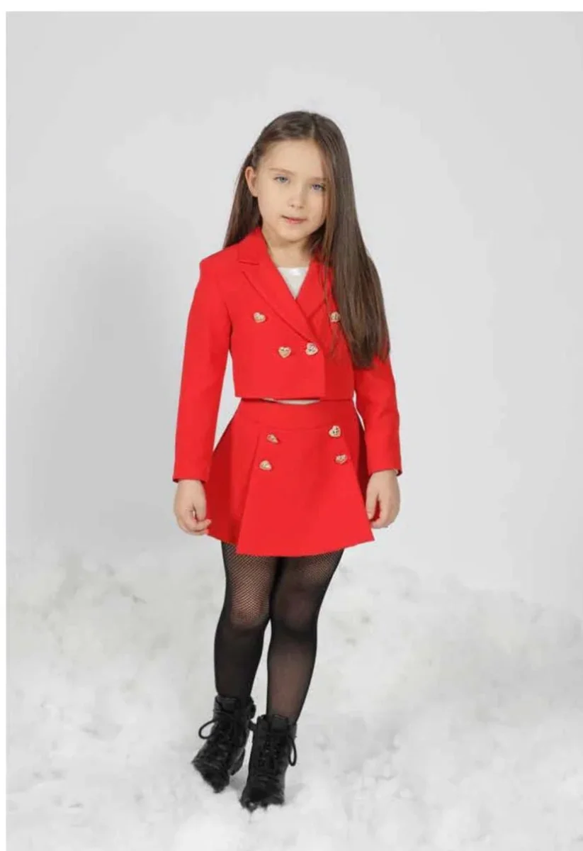 Tailleur rosso - immagine 3