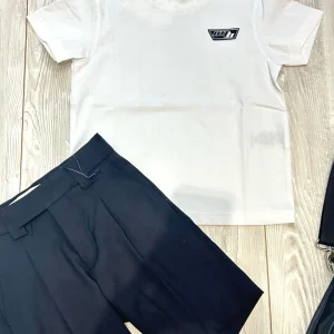 t-shirt con patch