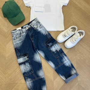 t-shirt tasca bianca