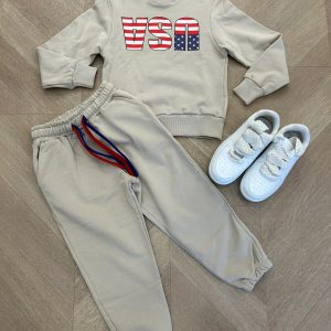 tuta usa beige