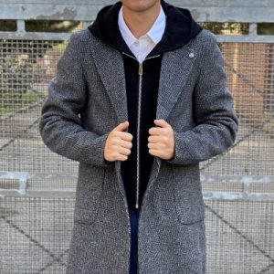cappotto con cappuccio