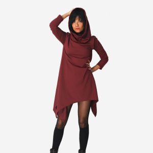 Vestito collo cappuccio
